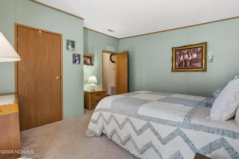 513 Pirate Ct, Hampstead, NC 28443 photo 32