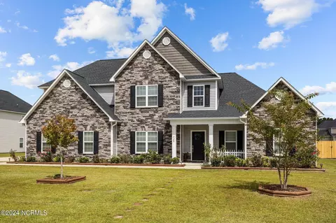 420 Whistling Heron Way, Swansboro, NC 28584