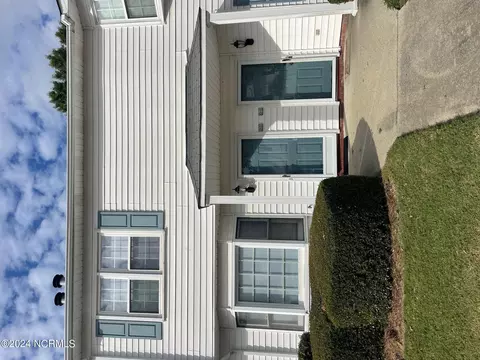 1107 Grovemont Dr #D5, Greenville, NC 27834