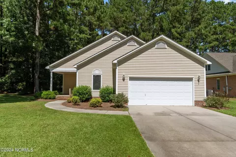 114 Biel Ln, New Bern, NC 28562