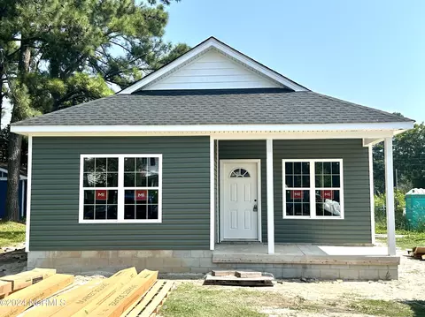 708 Parsonage St, Elizabeth City, NC 27909