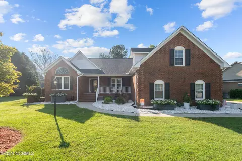 201 Mellen Rd, New Bern, NC 28562