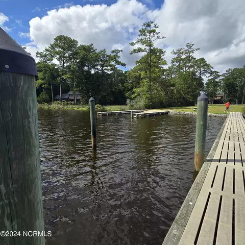 208 Shore Dr E, Oriental, NC 28571 photo 12