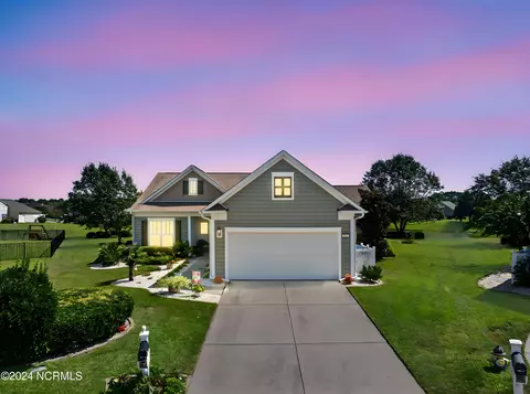 5012 Ballast Rd, Southport, NC 28461