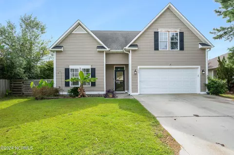 4605 Pineview Dr, Wilmington, NC 28412