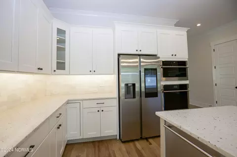 Kitchen - 32 Ballybunion Ln, Pinehurst, NC 28374 photo 4 of 6