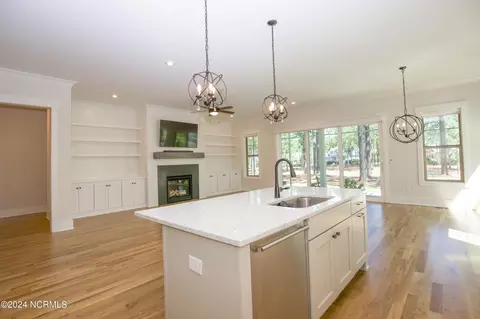 Living - 32 Ballybunion Ln, Pinehurst, NC 28374 photo 3 of 11