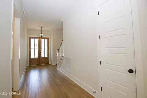 Entry Way - 32 Ballybunion Ln, Pinehurst, NC 28374 photo 4 of 6