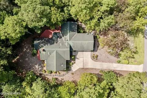 105 Persimmon Ln, Hampstead, NC 28443 photo 14