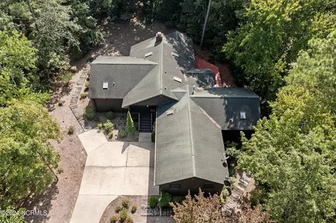 105 Persimmon Ln, Hampstead, NC 28443 photo 9
