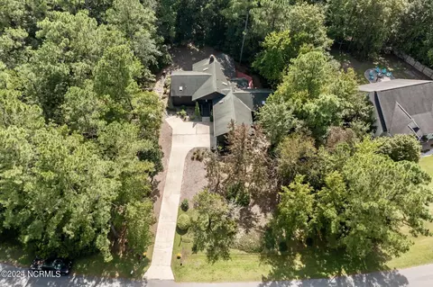 105 Persimmon Ln, Hampstead, NC 28443 photo 10