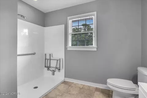 Bath - 17489 Nc Highway 210 E, Ivanhoe, NC 28447 photo 1 of 6