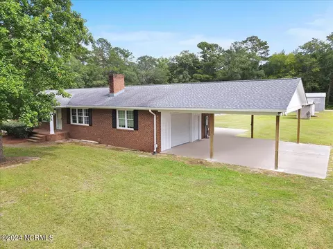 Exterior - 17489 Nc Highway 210 E, Ivanhoe, NC 28447 photo 1 of 11