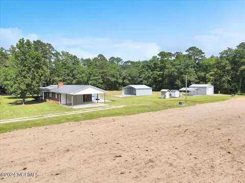 Exterior - 17489 Nc Highway 210 E, Ivanhoe, NC 28447 photo 11 of 11
