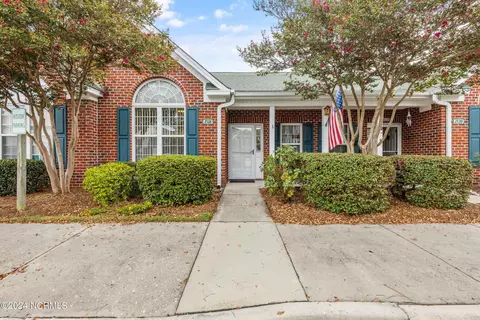 1518 Honeybee Ln, Wilmington, NC 28412