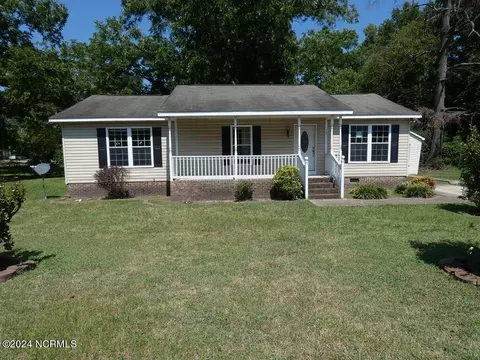 105 Walston St, Princeville, NC 27886