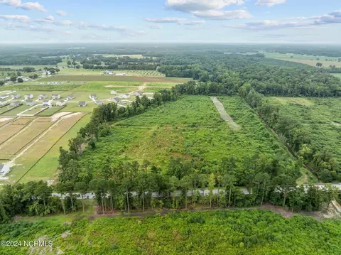 2062 Nc-102, Ayden, NC 28513 photo 7