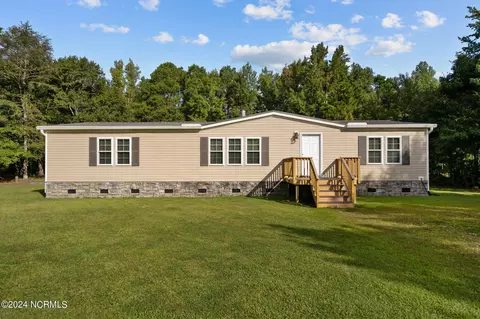 110 Shelley Rd, Hampstead, NC 28443 photo 2