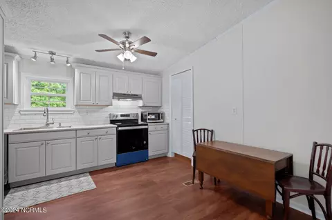 110 Shelley Rd, Hampstead, NC 28443 photo 33