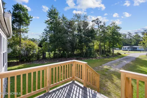 110 Shelley Rd, Hampstead, NC 28443 photo 8