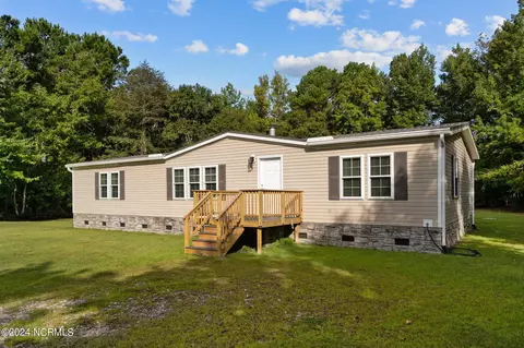 110 Shelley Rd, Hampstead, NC 28443 photo 3