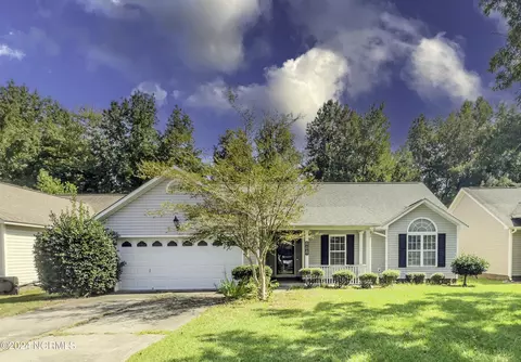 142 Monterey Cir, New Bern, NC 28562