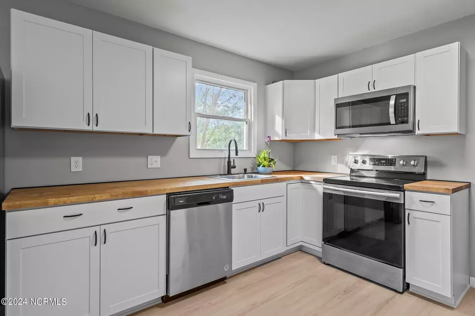  306 Kingston Rd, Wilmington, NC 28409 photo 15