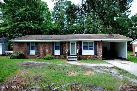 641 Powell Dr, Rocky Mount, NC 27803