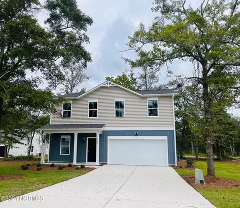 1648 Star Cross Dr SW, Shallotte, NC 28470