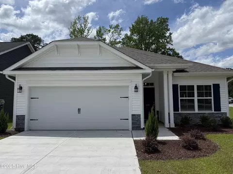 600 Central Park Way, Richlands, NC 28574