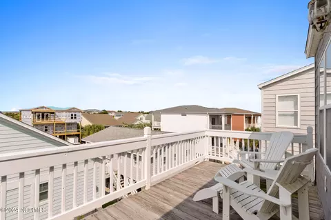Exterior - 416 38th St, Sunset Beach, NC 28468 photo 10 of 15