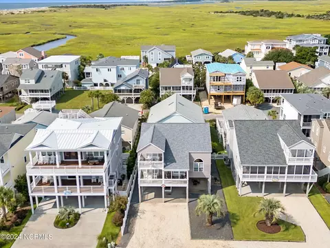 View/Area - 416 38th St, Sunset Beach, NC 28468 photo 1 of 12