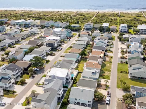 View/Area - 416 38th St, Sunset Beach, NC 28468 photo 4 of 12