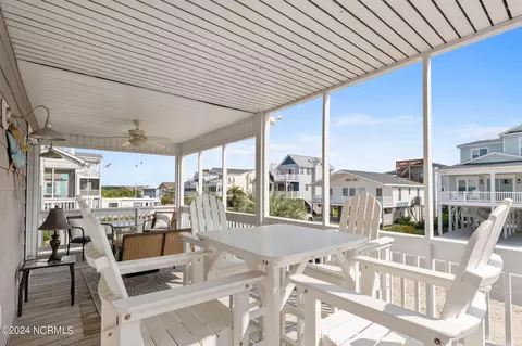 Exterior - 416 38th St, Sunset Beach, NC 28468 photo 3 of 15