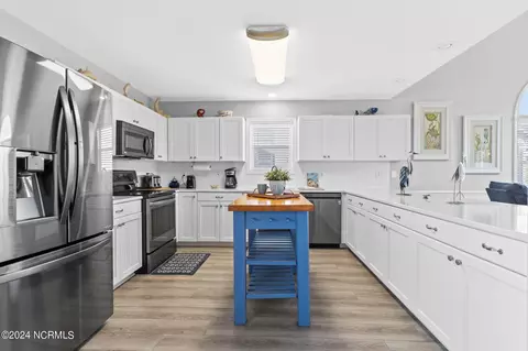 Kitchen - 416 38th St, Sunset Beach, NC 28468 photo 2 of 2