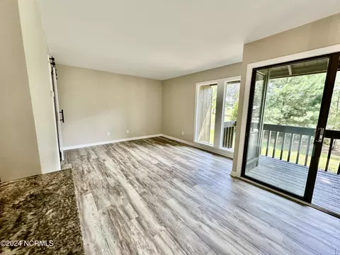 Living - 85 Pine Valley Rd #44, Pinehurst, NC 28374 photo 1 of 2