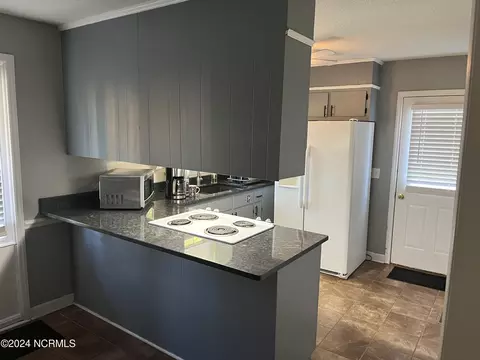 Kitchen - 3863 Robin Rd, Ayden, NC 28513 photo 3 of 4