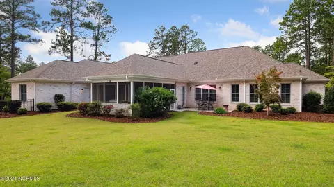 Exterior - 26 Elkton Dr, Pinehurst, NC 28374 photo 6 of 9