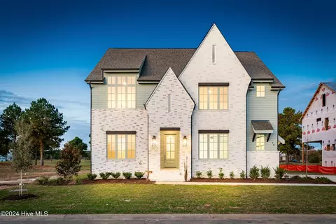 Exterior - 76 Pine Tree Pt, Snow Hill, NC 28580 photo 2 of 6