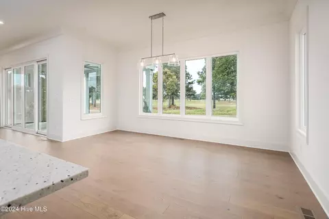 Dining - 76 Pine Tree Pt, Snow Hill, NC 28580 photo 1 of 1