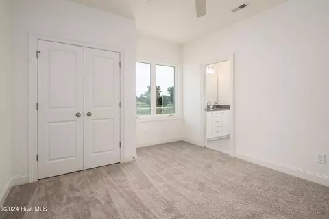 Bedroom - 76 Pine Tree Pt, Snow Hill, NC 28580 photo 12 of 12