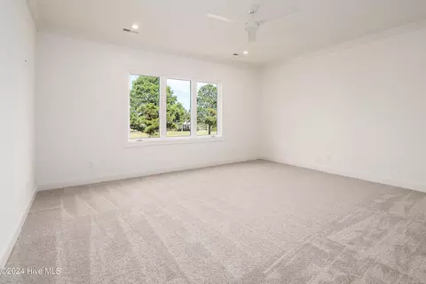 Bedroom - 76 Pine Tree Pt, Snow Hill, NC 28580 photo 3 of 12
