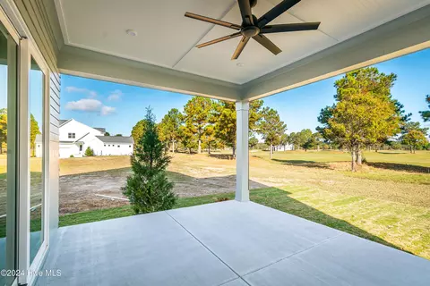 Exterior - 76 Pine Tree Pt, Snow Hill, NC 28580 photo 6 of 6