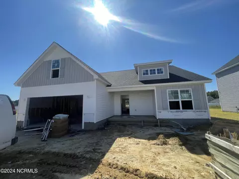 345 Oleander Dr, Greenville, NC 27858