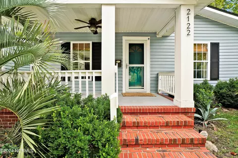 2122 Barnett Ave, Wilmington, NC 28403