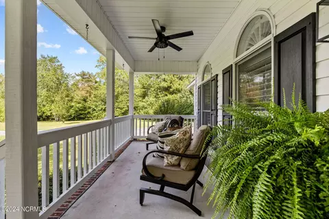 573 Boyd Lake Rd, Hamlet, NC 28345 photo 6