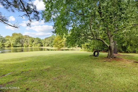573 Boyd Lake Rd, Hamlet, NC 28345 photo 17