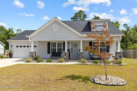 198 Patriot Dr, Newport, NC 28570