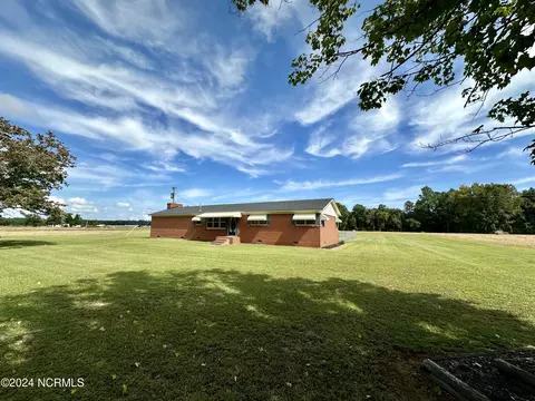 2881 Pea Ridge Rd, Roper, NC 27970