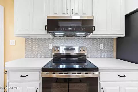 Kitchen - 4960 Willard Rd, Willard, NC 28478 photo 1 of 4